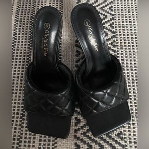 COPY - Mules, size 6